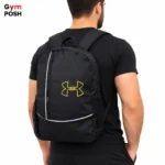 کوله مدرسه فوتبال در حال استفاده